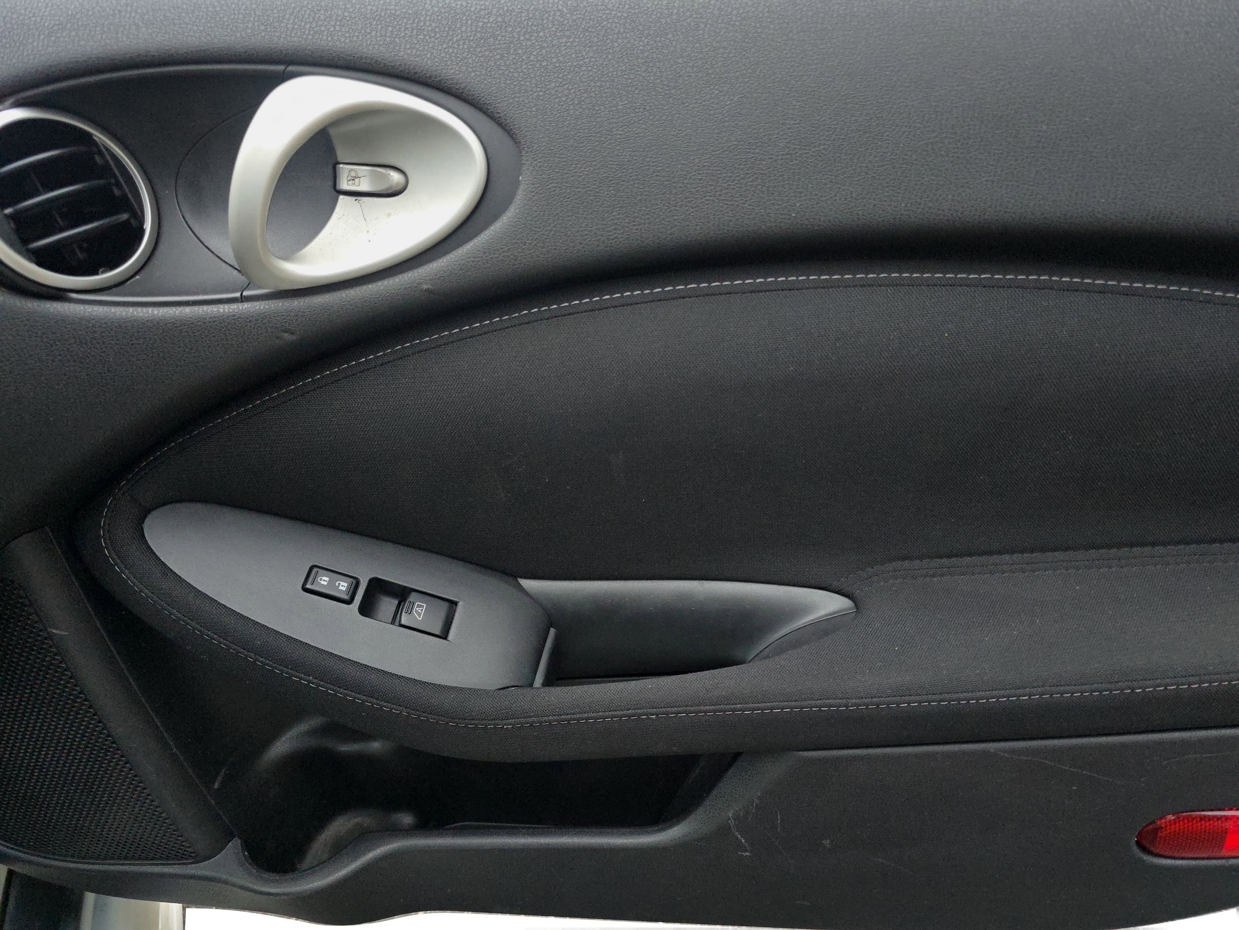 Used 2016 Nissan 370Z NISMO image 65