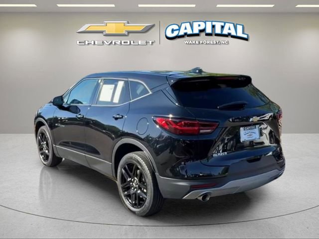 Used 2023 Chevrolet Blazer LT w/ Driver Confidence Package FWD image 3