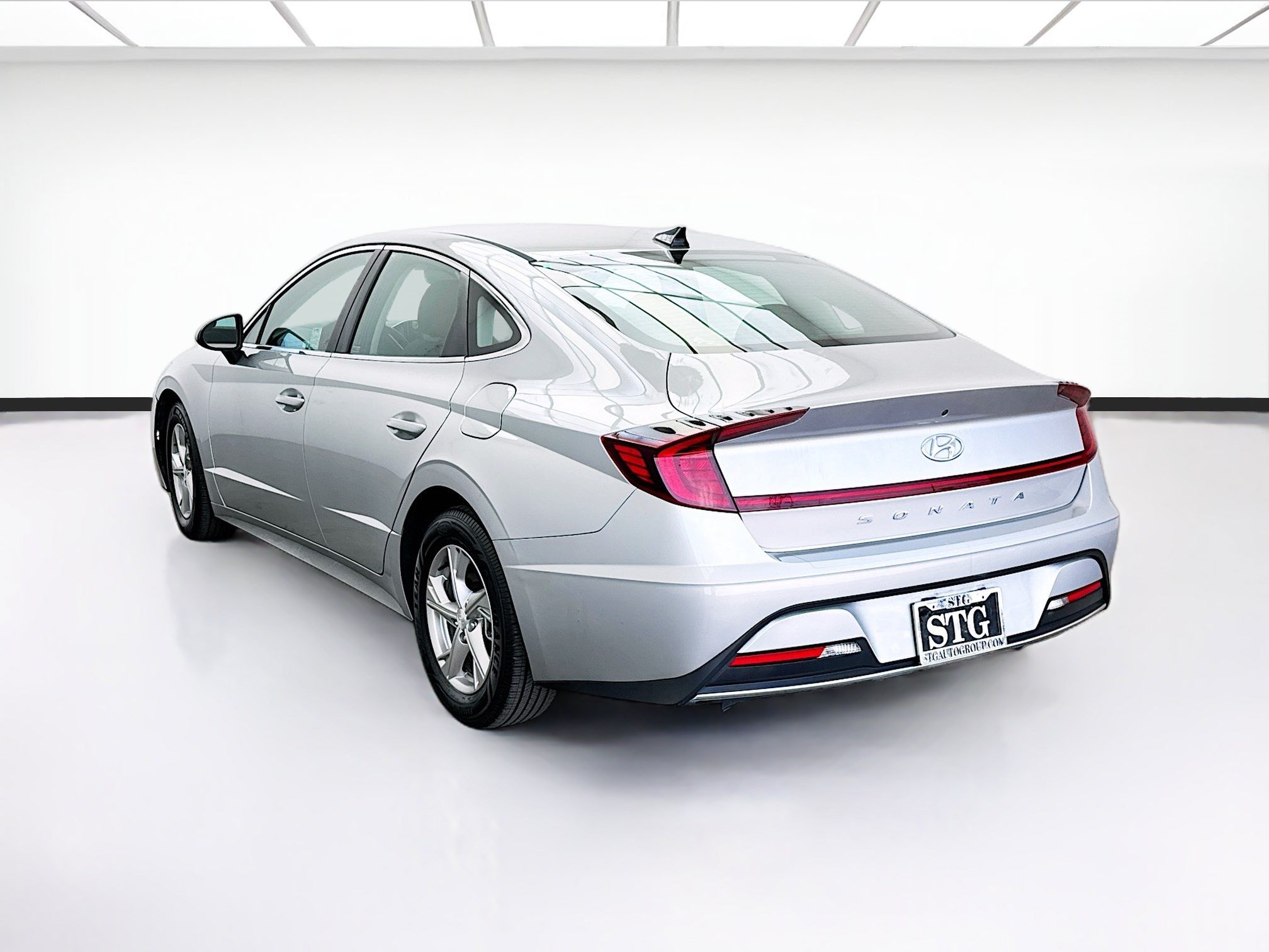 Used 2021 Hyundai Sonata SE FWD image 6