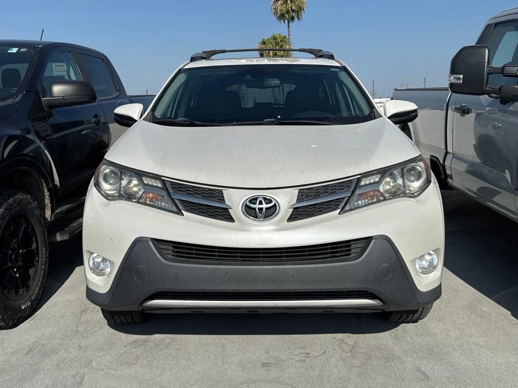 Used 2015 Toyota RAV4 Limited w/ Technology Package FWD image 2