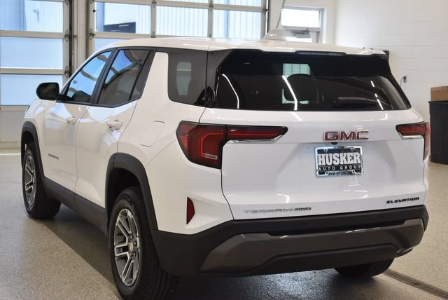 Used 2025 GMC Terrain Elevation AWD/4WD image 10
