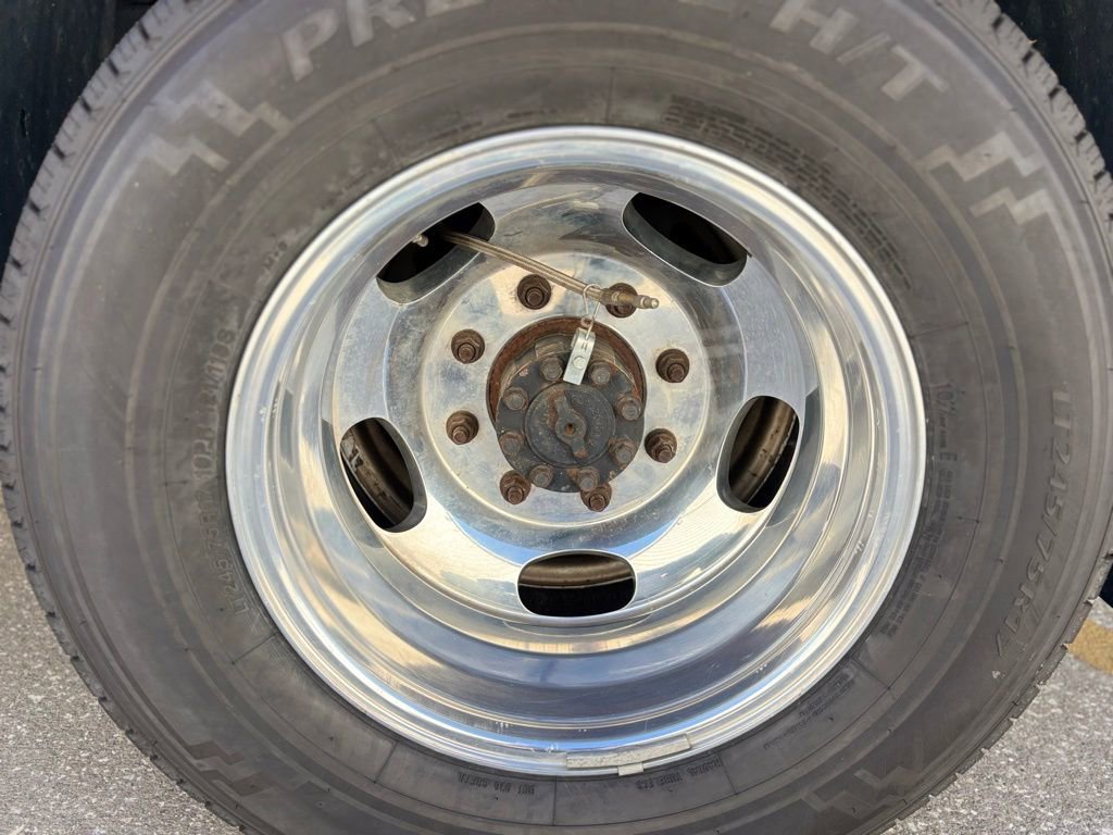 Used 2015 Ford F350 Platinum image 25