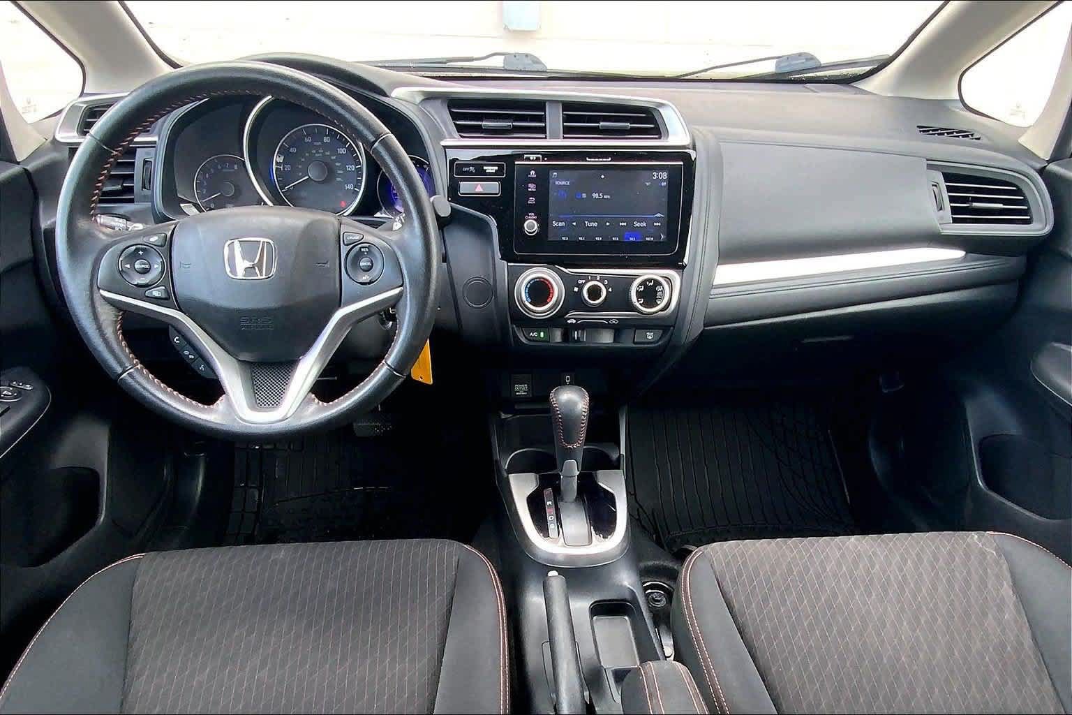 Used 2018 Honda Fit Sport image 10