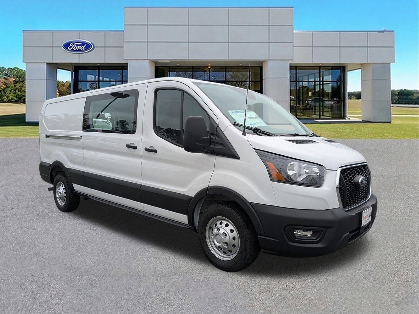 New 2025 Ford Transit 250 Low Roof AWD w/ Exterior Upgrade Package 360° Tour