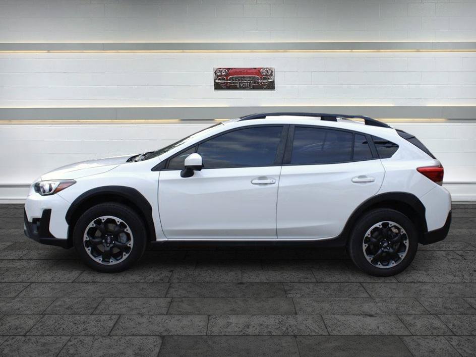 Used 2021 Subaru Crosstrek 2.0i Premium w/ Moonroof Package AWD/4WD image 4