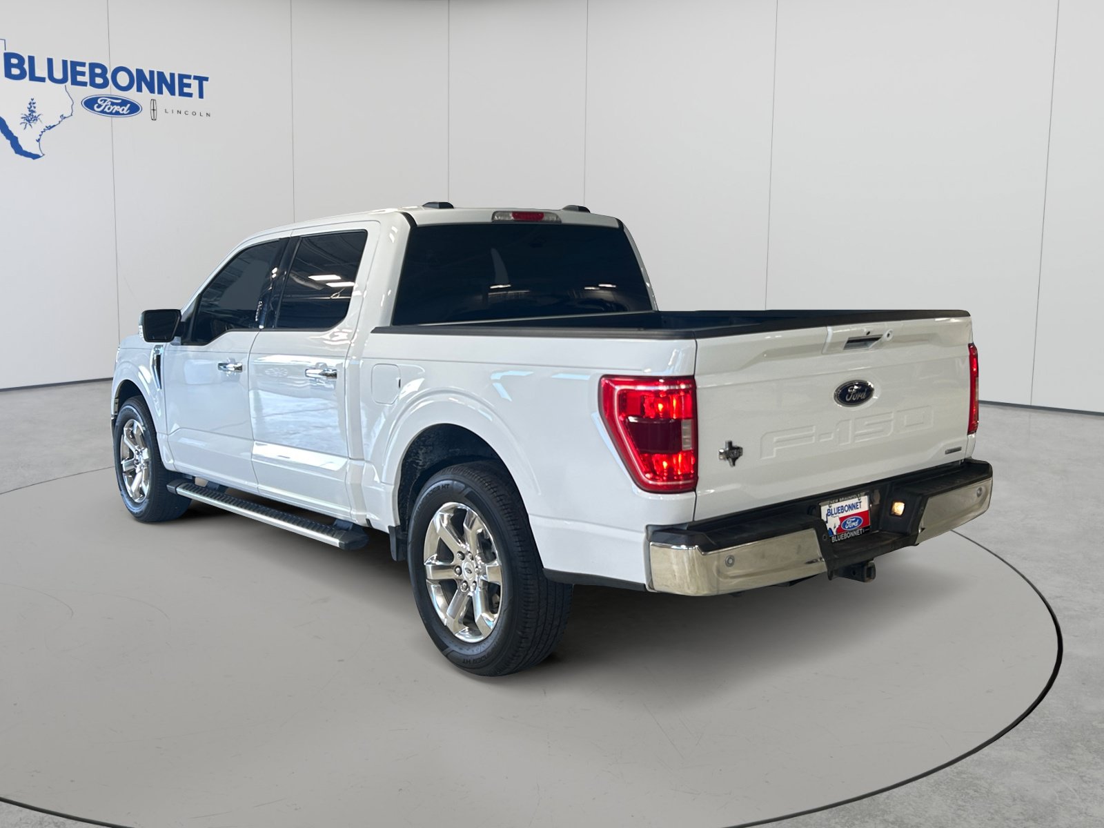Used 2023 Ford F150 XLT w/ Equipment Group 302A High RWD image 7