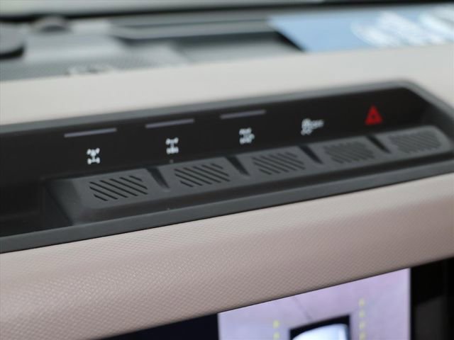 Used 2024 Ford Bronco Wildtrak image 27