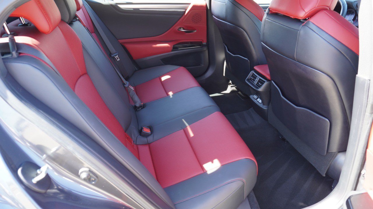 Certified 2024 Lexus ES 350 F Sport w/ Accessory Package (Z2) FWD image 33