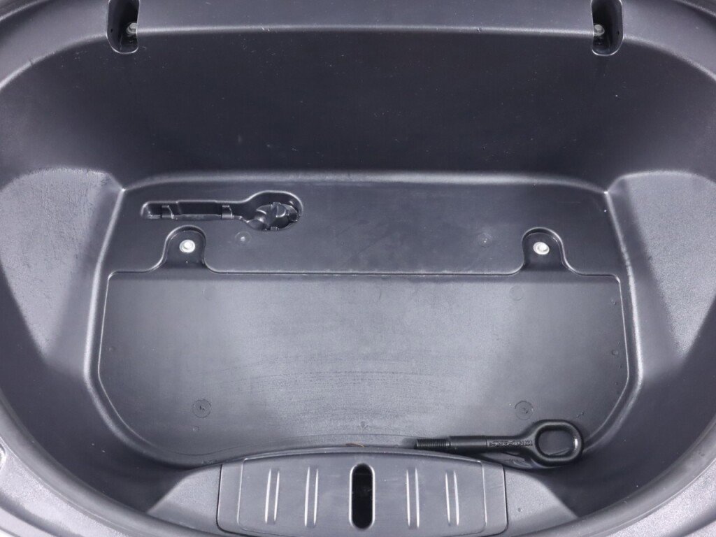 Used 2020 Tesla Model 3 Standard Range Plus image 41