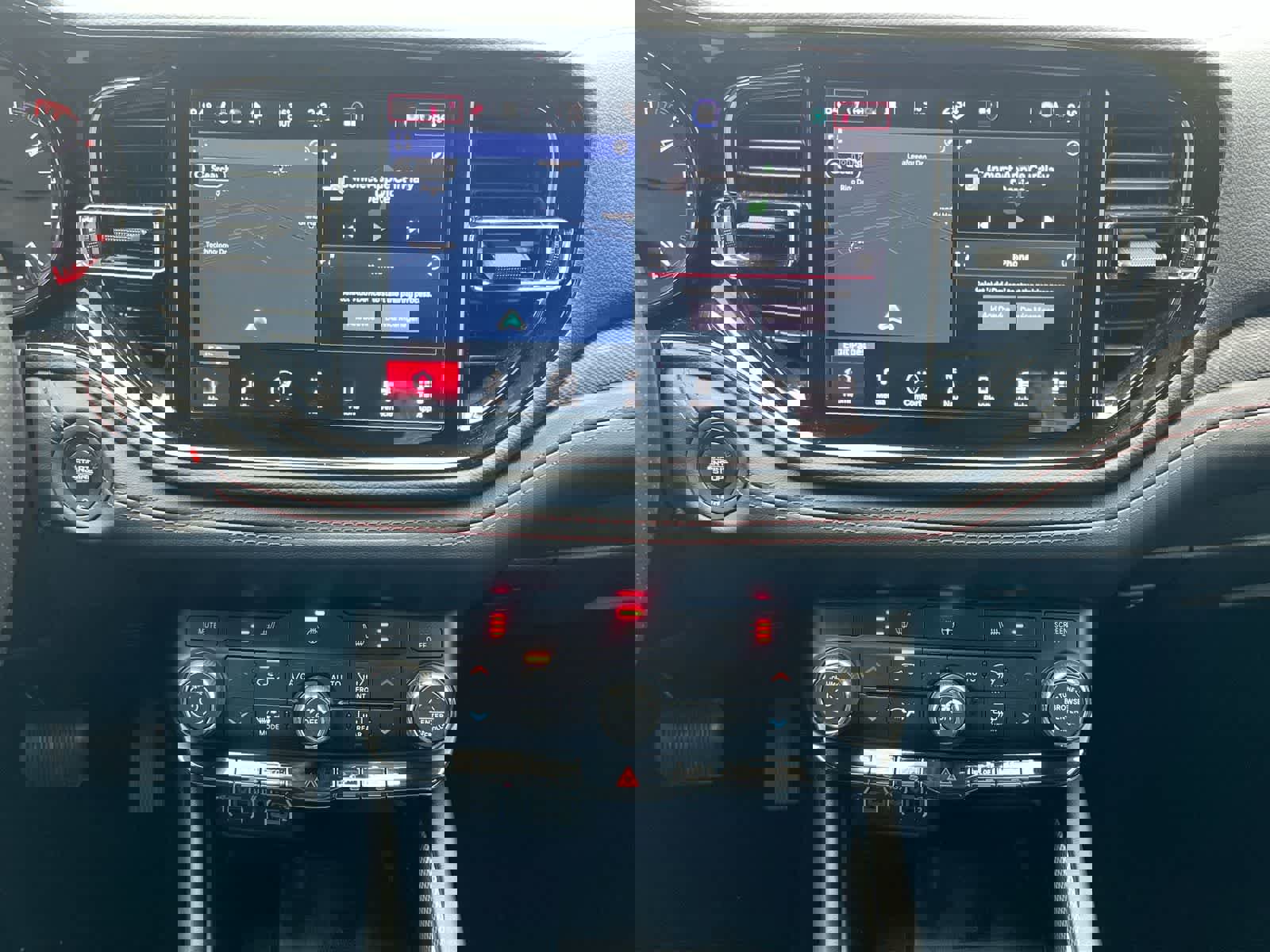 Used 2021 Dodge Durango R/T w/ Blacktop Package image 26