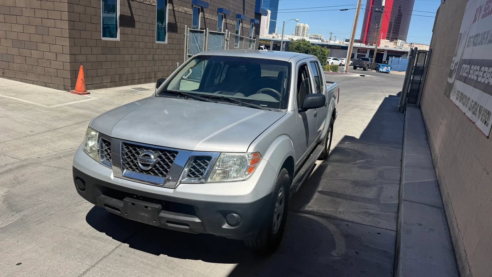 Used 2016 Nissan Frontier S RWD image 9