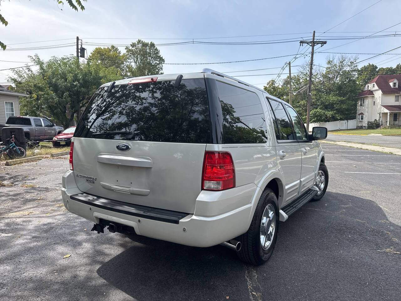 Used 2006 Ford Expedition Limited image 3