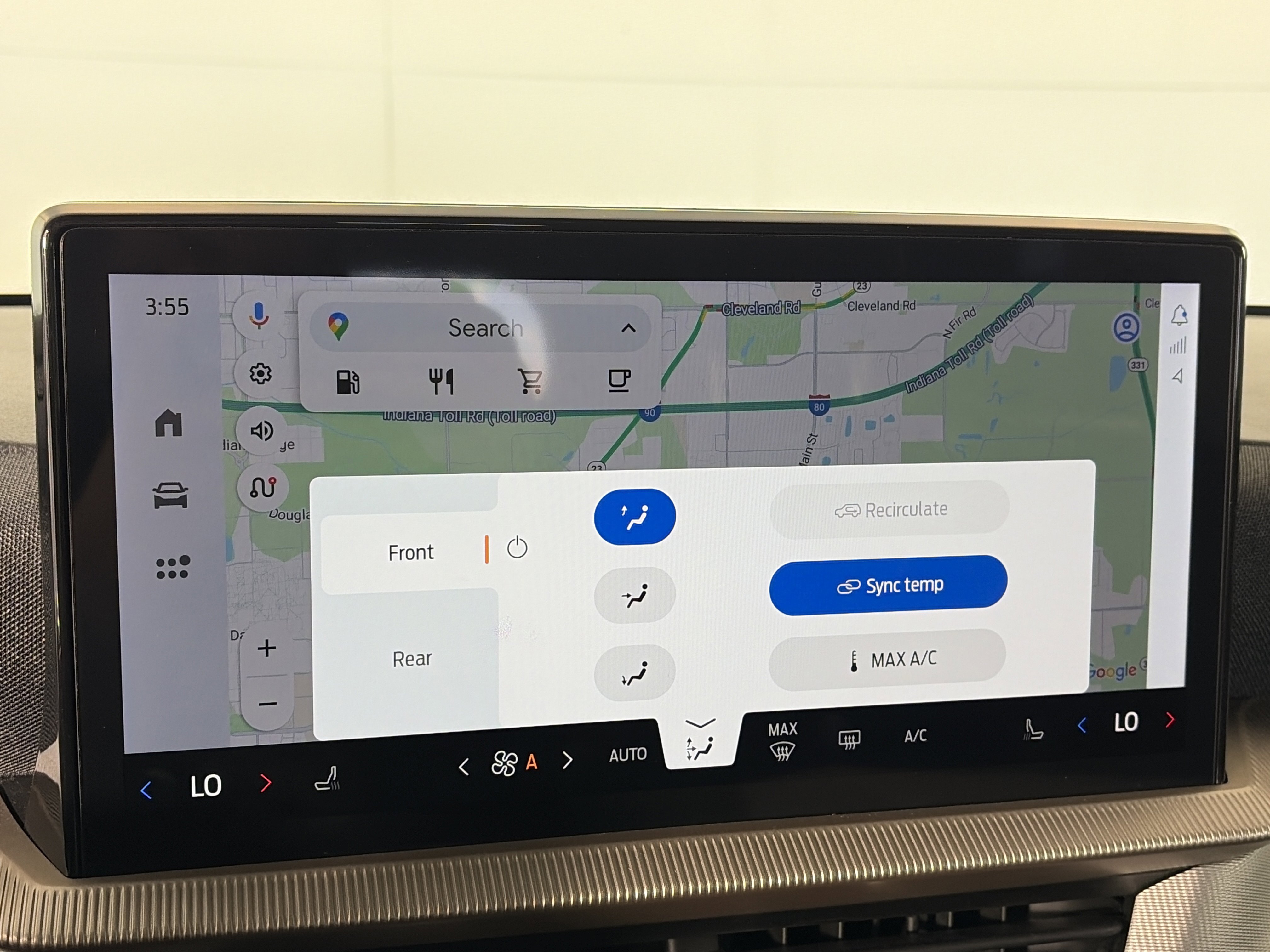 Used 2025 Ford Explorer Active image 24