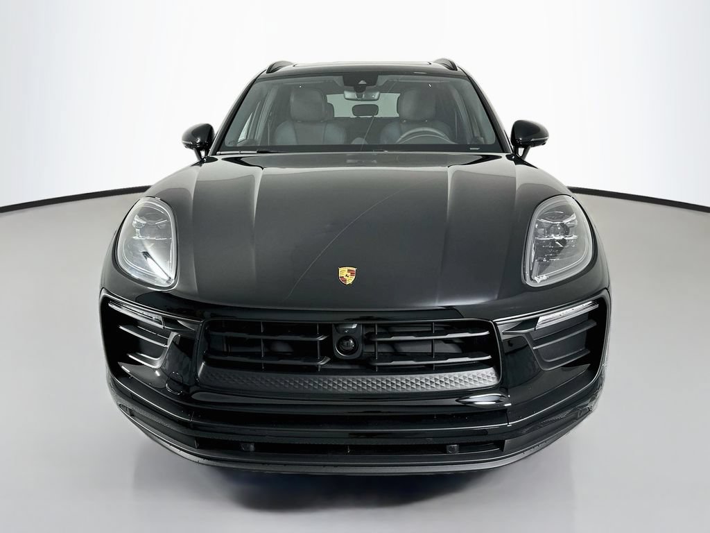 New 2026 Porsche Macan AWD/4WD image 6