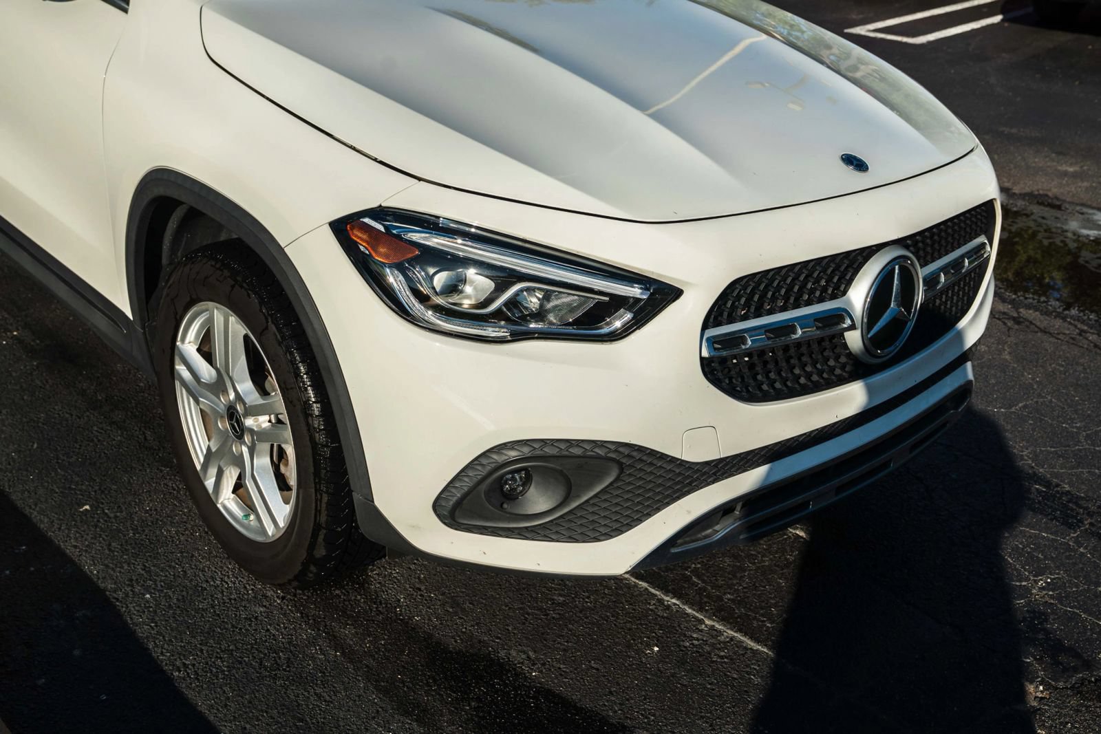 Used 2022 Mercedes-Benz GLA 250 4MATIC w/ Premium Package image 5