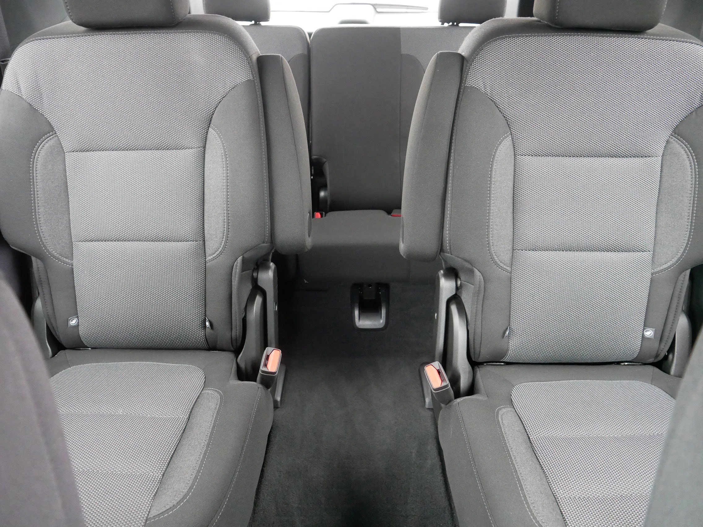 Used 2023 Chevrolet Traverse LT image 13