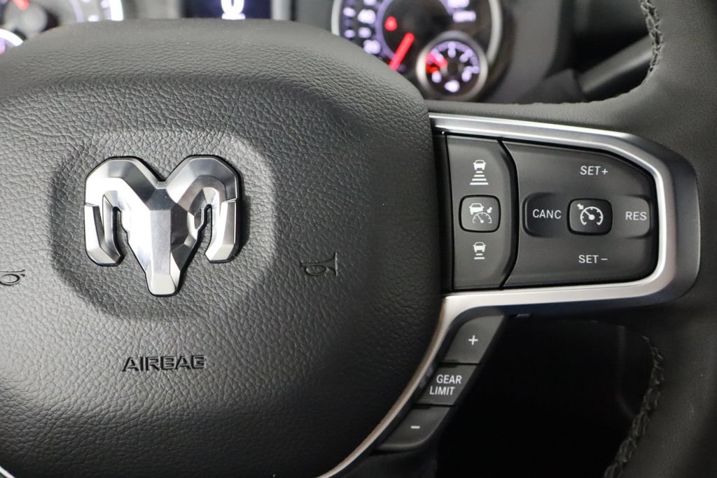 New 2026 RAM 2500 Big Horn AWD/4WD image 10