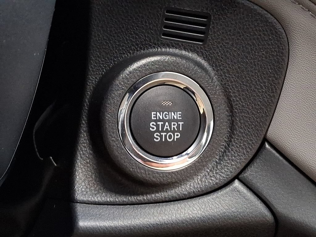 Used 2025 Subaru Legacy Premium AWD/4WD image 25