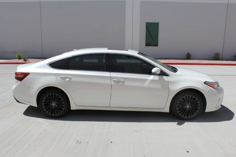 Used 2018 Toyota Avalon Touring w/ Carpet Mat Package image 4