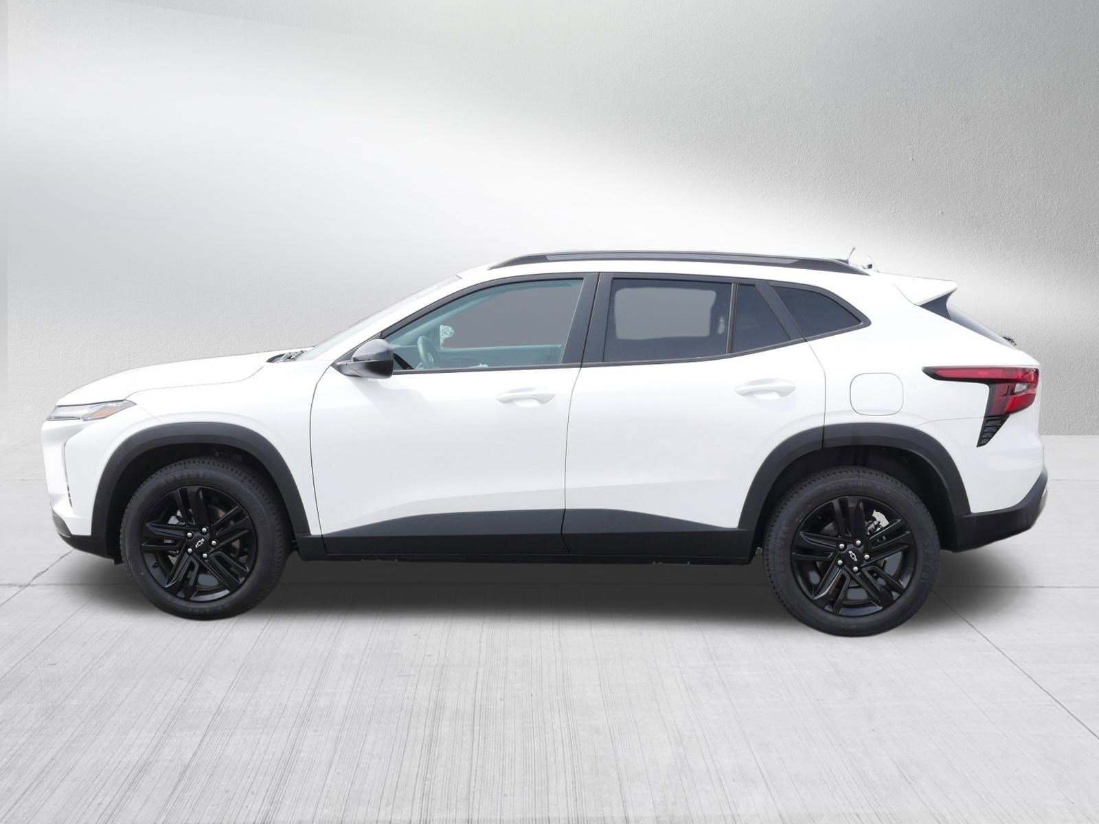 Used 2025 Chevrolet Trax ACTIV w/ Driver Confidence Package FWD image 4