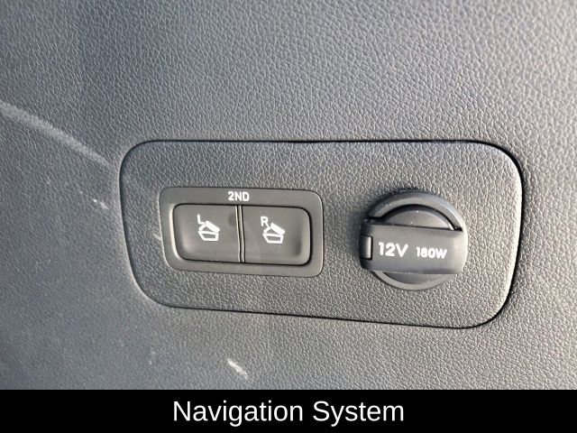 Used 2023 Hyundai Santa Fe Limited AWD/4WD image 17