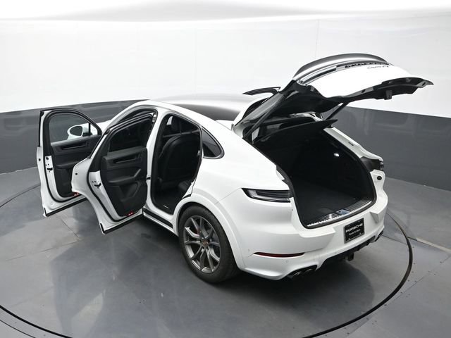 New 2025 Porsche Cayenne GTS AWD/4WD image 29