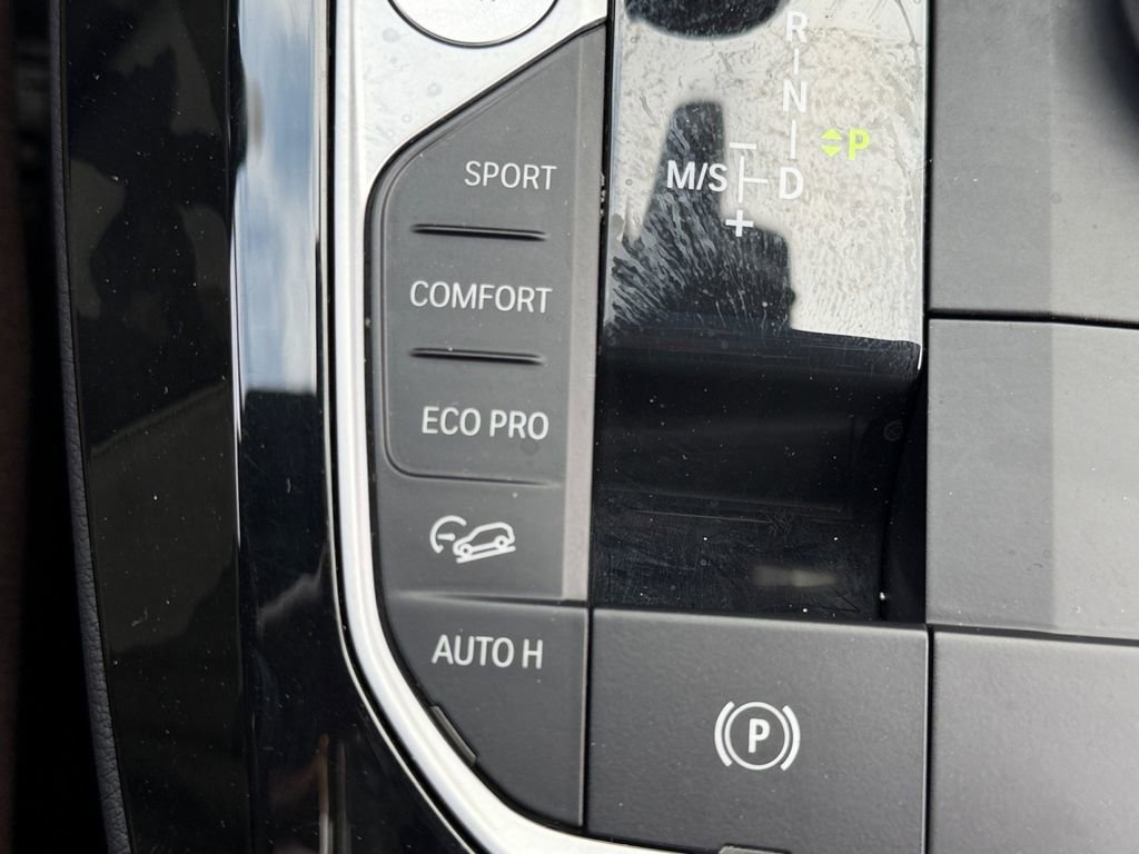 Used 2022 BMW X3 xDrive30i w/ M Sport Package 2 image 32