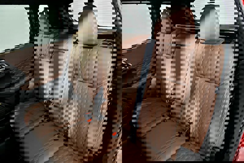 New 2025 Mitsubishi Outlander SEL image 16