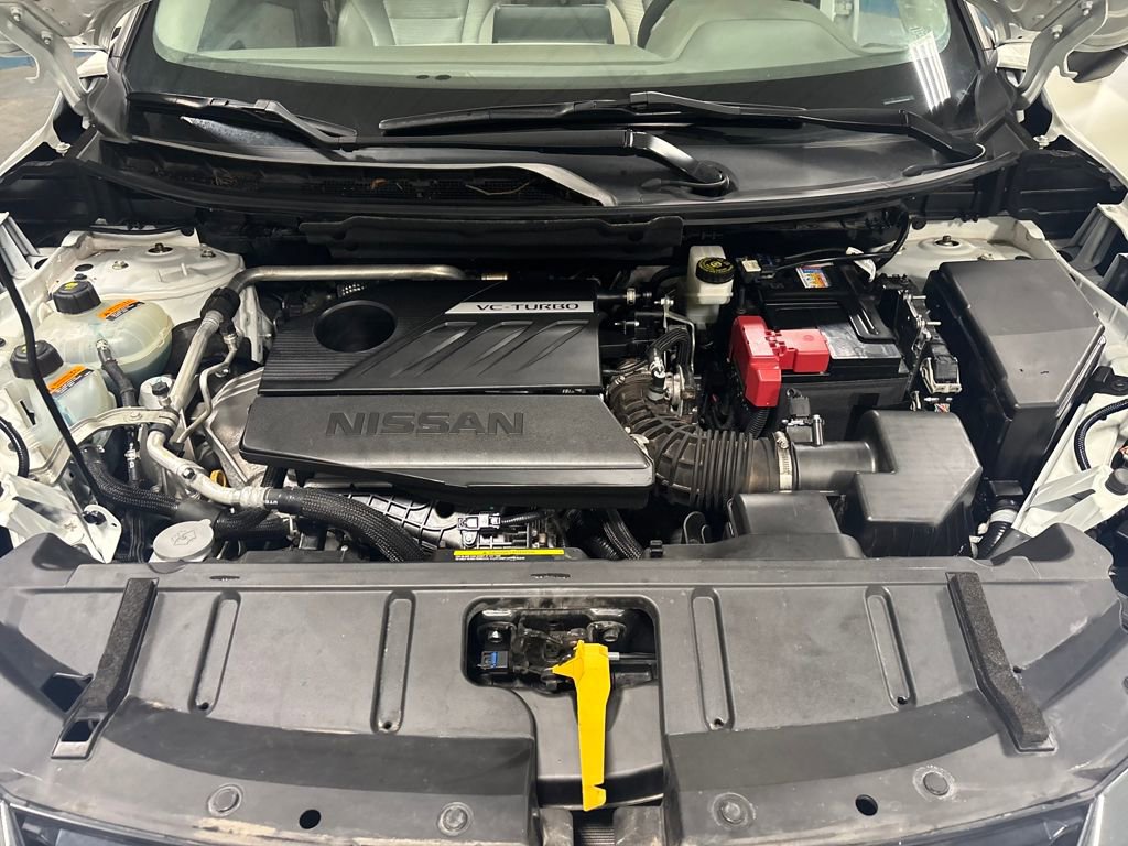 Used 2023 Nissan Rogue SV image 41