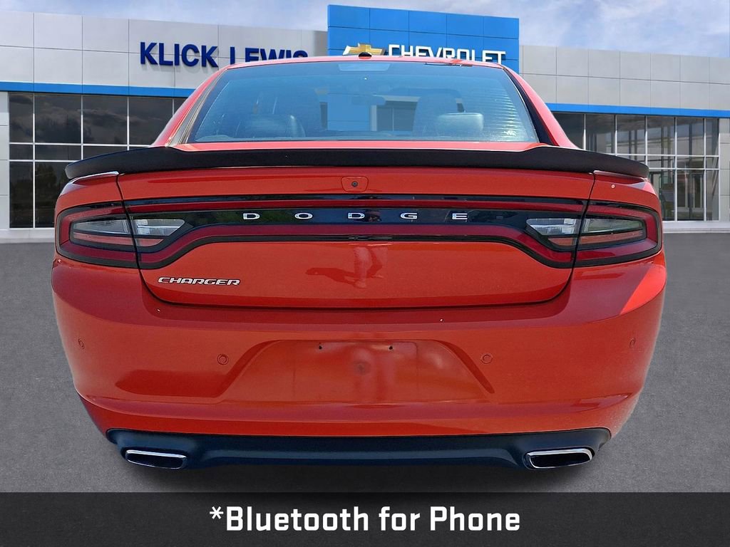 Used 2020 Dodge Charger SXT w/ Leather Interior Group image 7