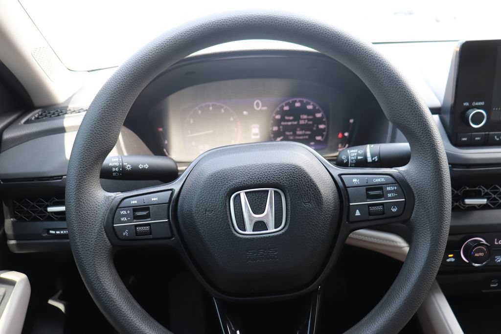 Used 2024 Honda Accord EX image 19