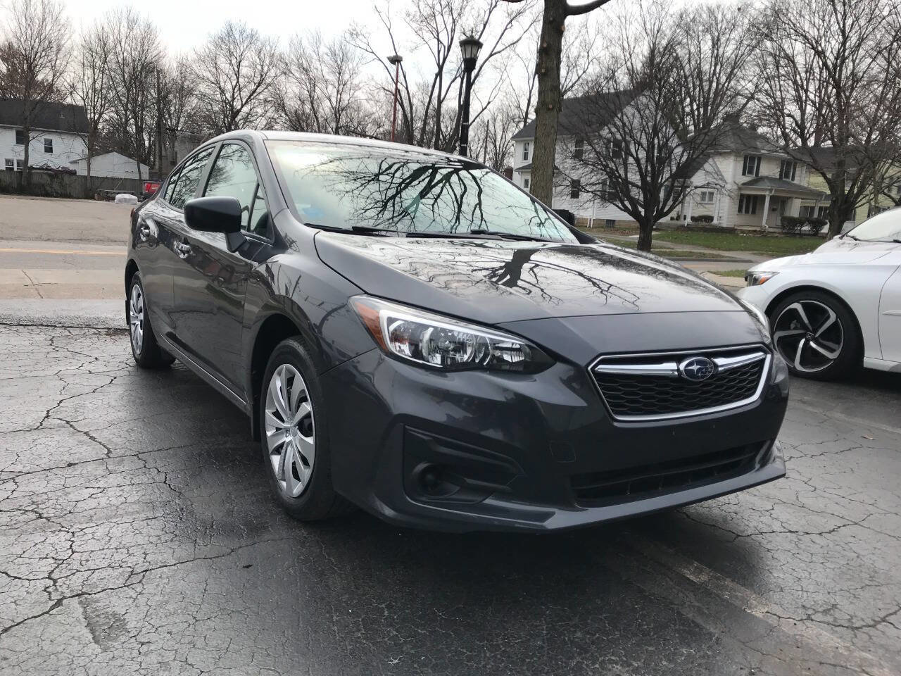 Used 2019 Subaru Impreza 2.0i image 2