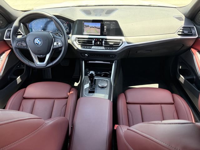 Used 2022 BMW 330e w/ M Sport Package RWD image 16