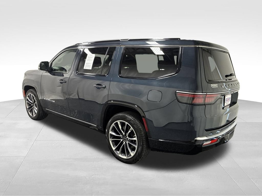 Used 2025 Jeep Wagoneer Series III w/ Premium Group I AWD/4WD image 8