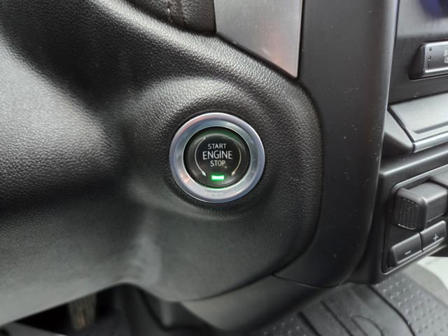 Used 2020 Chevrolet Silverado 2500 LT w/ Convenience Package image 24