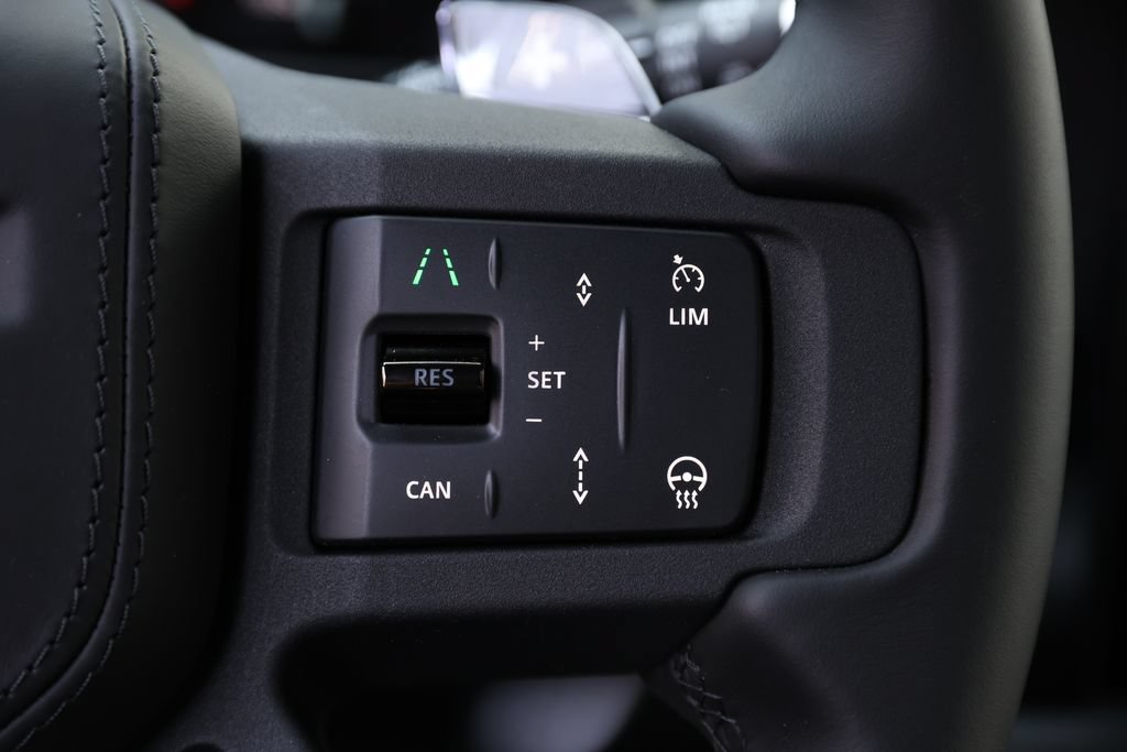 New 2026 Land Rover Defender 110 OCTA AWD/4WD image 22