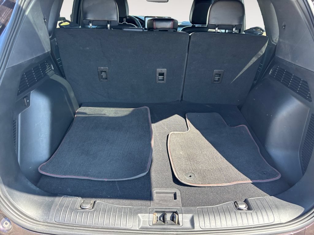 Used 2023 Ford Escape ST-Line w/ Tech Pack #1 FWD image 5