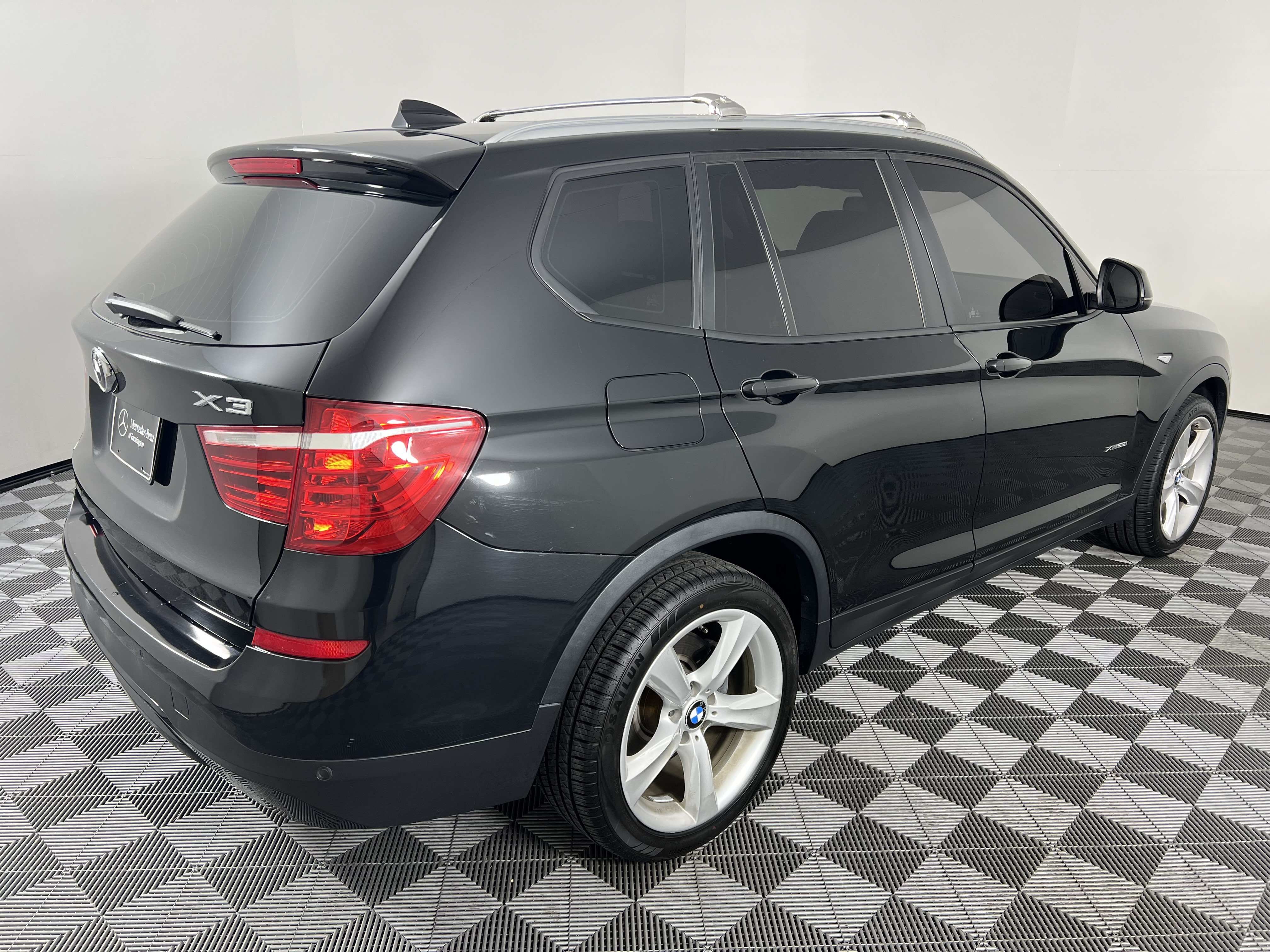 Used 2016 BMW X3 xDrive28i AWD/4WD image 13
