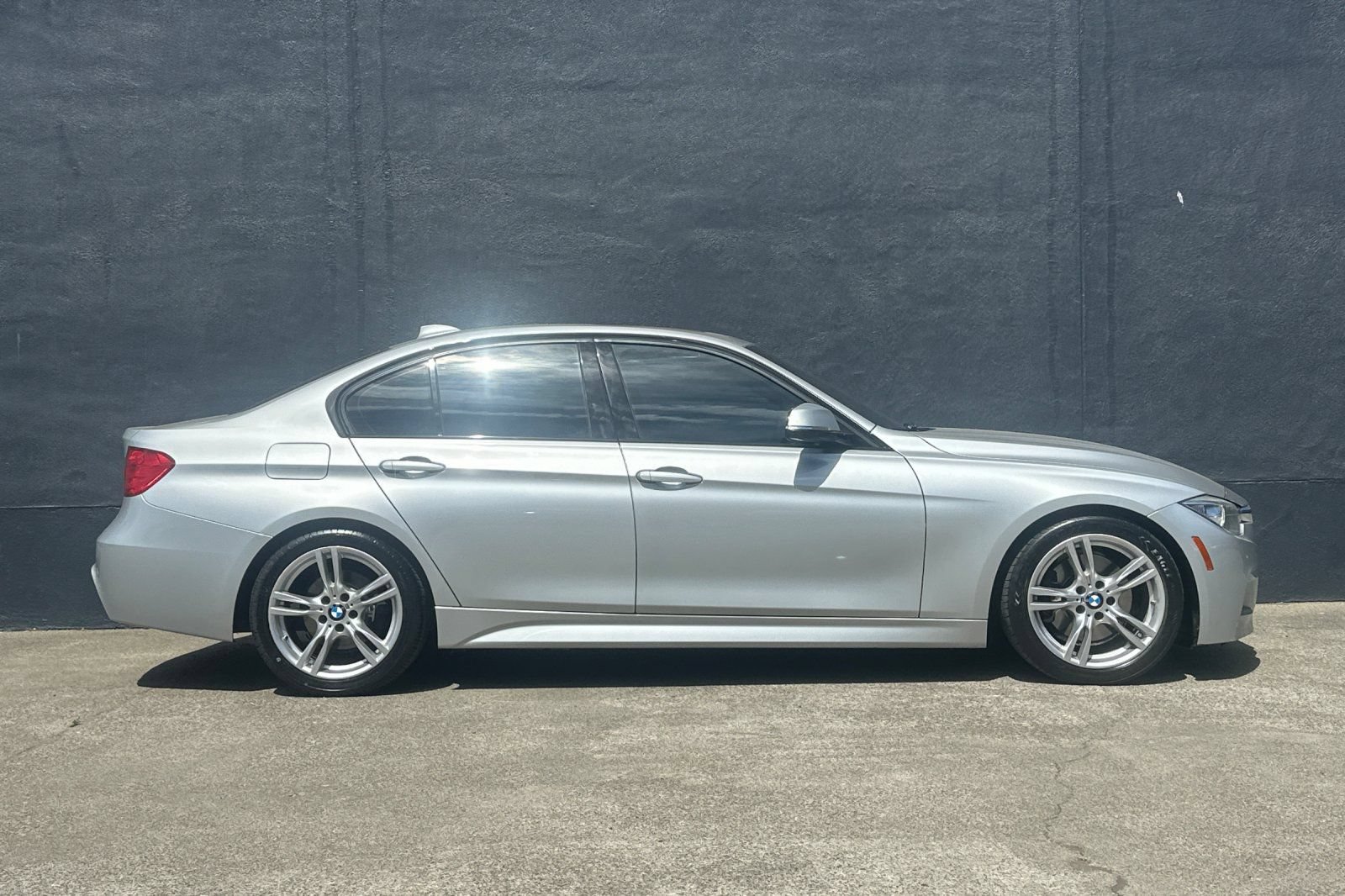 Used 2014 BMW 328i Sedan RWD image 8