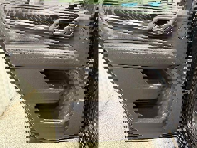 Used 2023 GMC Yukon Denali image 19