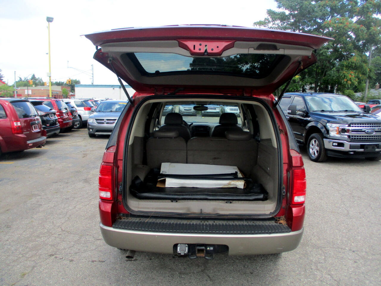 Used 2002 Ford Explorer Eddie Bauer image 6