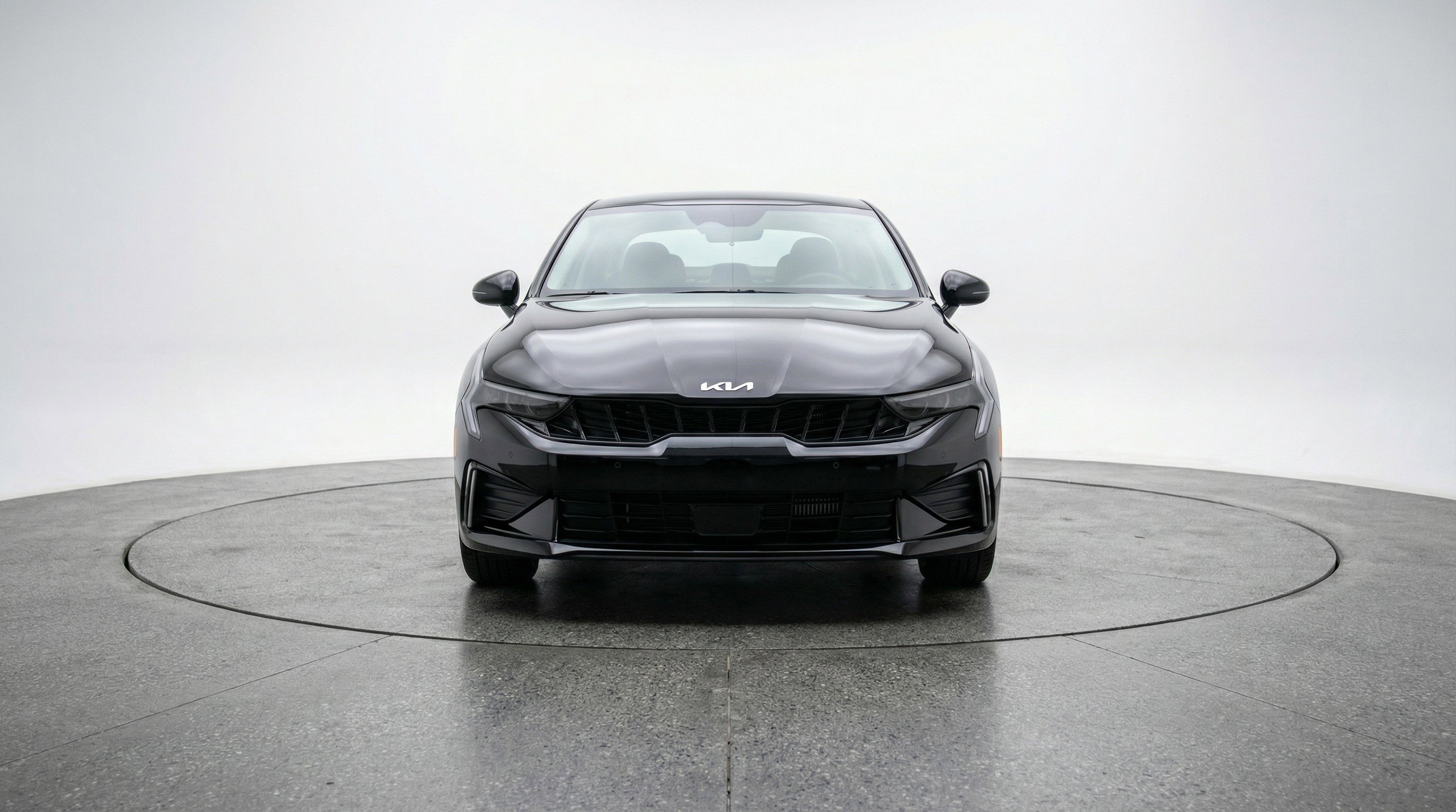 Used 2025 Kia K5 LXS image 2