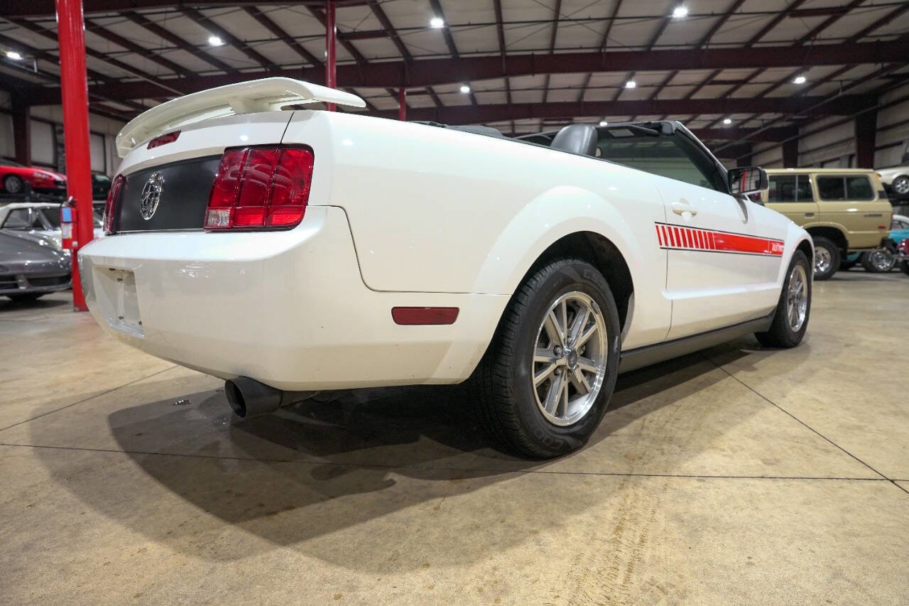 Used 2005 Ford Mustang Premium image 8