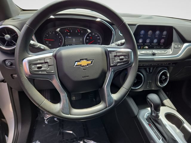 Used 2021 Chevrolet Blazer LT FWD image 19