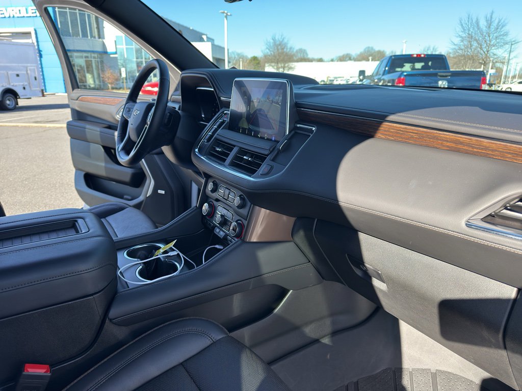 Used 2024 Chevrolet Tahoe High Country image 36