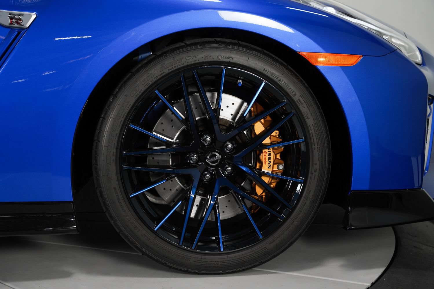 Used 2020 Nissan GT-R Premium AWD/4WD image 28