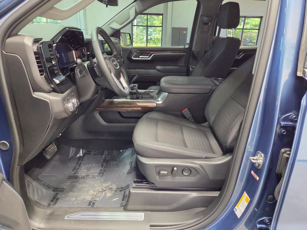 Used 2026 GMC Sierra 1500 Elevation AWD/4WD image 32