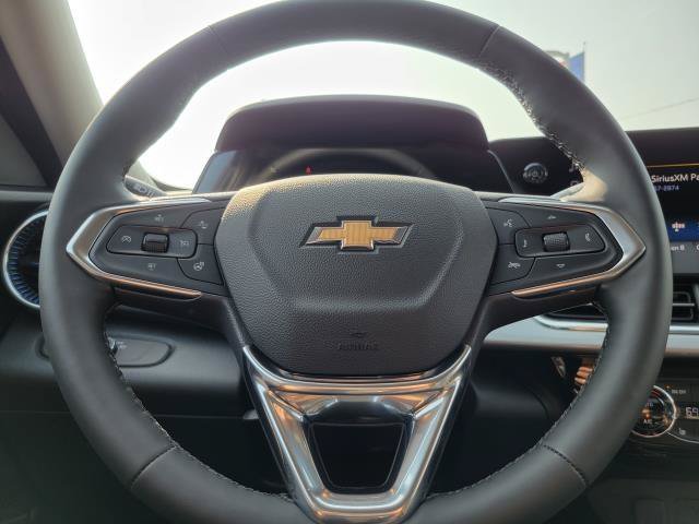 New 2026 Chevrolet Trax LT w/ Sunroof Package FWD image 12