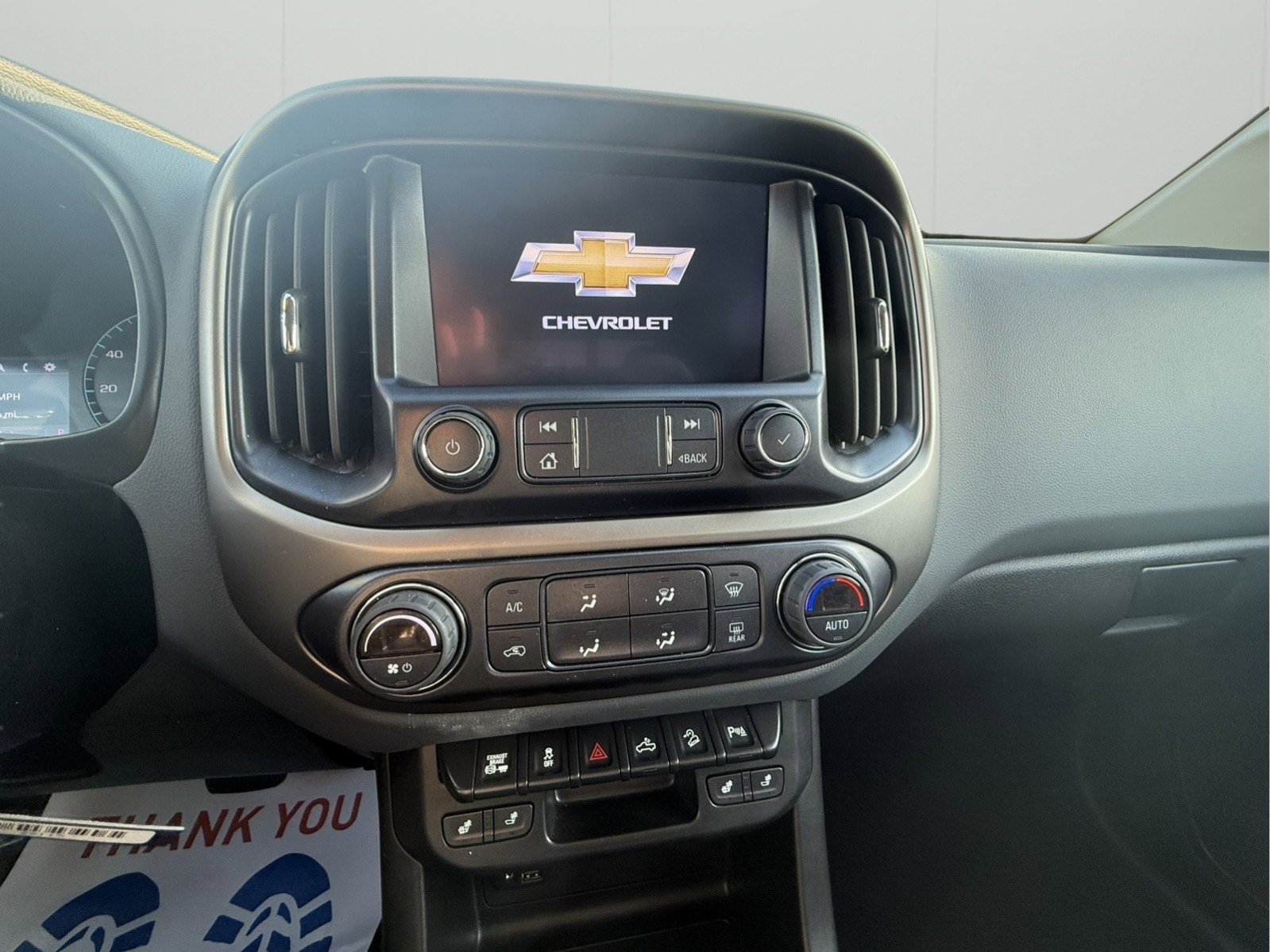 Used 2022 Chevrolet Colorado Z71 image 10