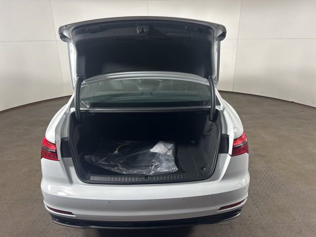 Certified 2025 Audi A6 2.0T Premium w/ Convenience Plus Package image 18